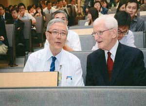 Prof. Wei and Dr. Myers, at the Taiwan Head and Neck Society Meeting.
