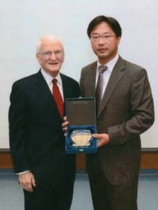 Dr. Myers and Dr. Chan, Hong Kong course director.