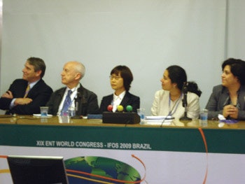 7_Dr-Saunders-Sao-Paulo-panel,-Drs-Smith,-etc