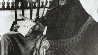 02_Dr-Darrow-Grant-photo