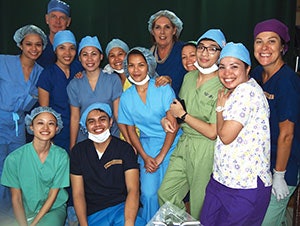 One of our Australian-American-Filipino OR teams. In the middle are Filipino scrub technician/trainees. Jamie L. Funamura, MD, is at the bottom left.