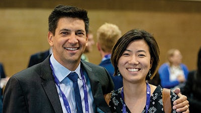 Resident Reviewer1 E1572885458278