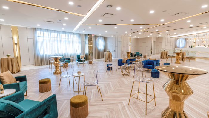 The Stella Studio at The Venetian Resort can accommodate 194 guests.