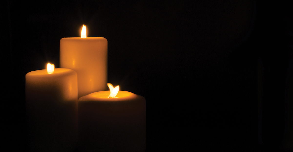 Memoriam Candles