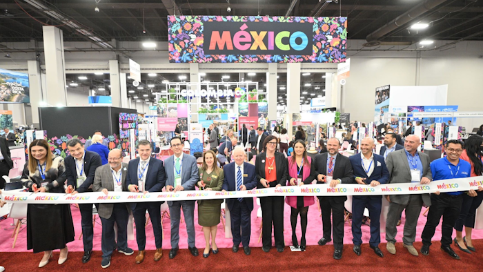 From left to right: Antonita Gamez, Alejandro Ramirez, Eduardo Chaillo, David Manllo, Julian Escutta, IMEX CEO Carina Bauer, IMEX Chairman Ray Bloom, IMEX Sales Director Heather Gough, Lucero Guerrero, Rodrigo Hurtado, Juan Carlos Salmon, Pedro Pinhal and Juan Carlos Villanueva.