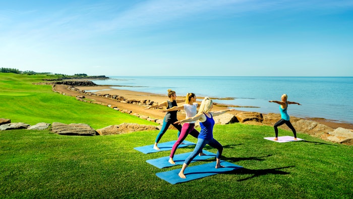 At Clayoquot Wilderness Resort, guests can kick off their day with an invigorating yoga class or calming morning meditation, followed by a soak in the hot tub as they look out at the mountains before them.