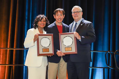 Left to right: Pearl Grimes, MD, FAAD; session director Hensin Tsao, MD, PhD, FAAD; and Robert T. Brodell, MD, FAAD, FRCP.