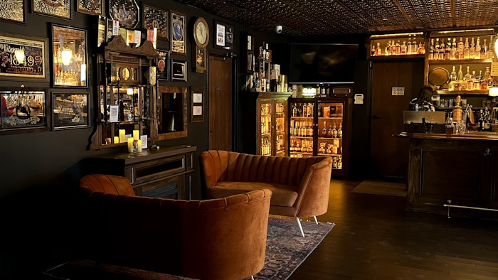 Neat Bourbon Bar in Louisville is known for all things vintage and is a place where visitors can see, feel and taste the history of Kentucky.