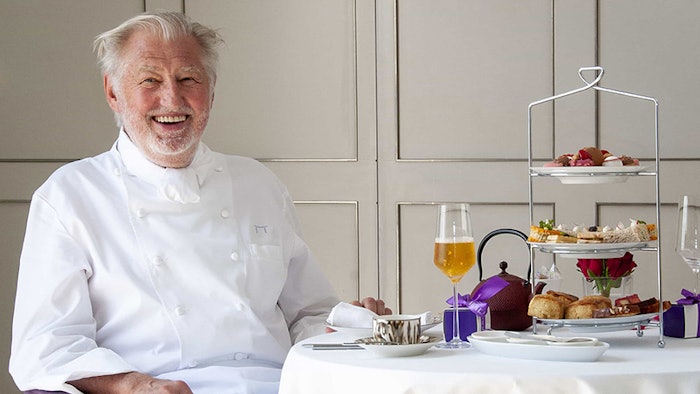 For a luxe French dining experience, guests can visit Pierre’s Bistro by three-MICHELIN-starred Chef Pierre Gagnaire. The chef also helms CHOIX Patisserie TT Restaurant, which is open daily and serves its signature afternoon tea with delicate pastries and great options for a business lunch.