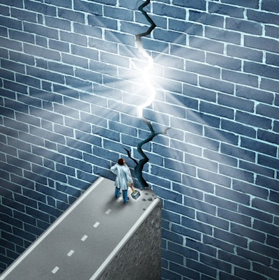 Shutterstock 153801191