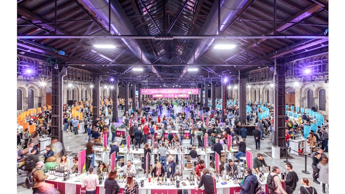 The two days of Grandi Langhe 2023 at the OGR in Turin attracted 240 wineries and 3,300 operators from more than 30 countries around the world.