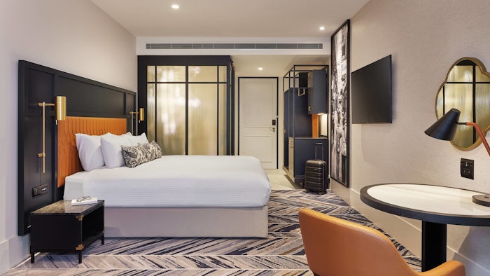 Designed by award-winning architect Cottee Parker, Dorsett Melbourne has 316 guest rooms over eight levels. Rooms and suites include pet-friendly rooms and family rooms.