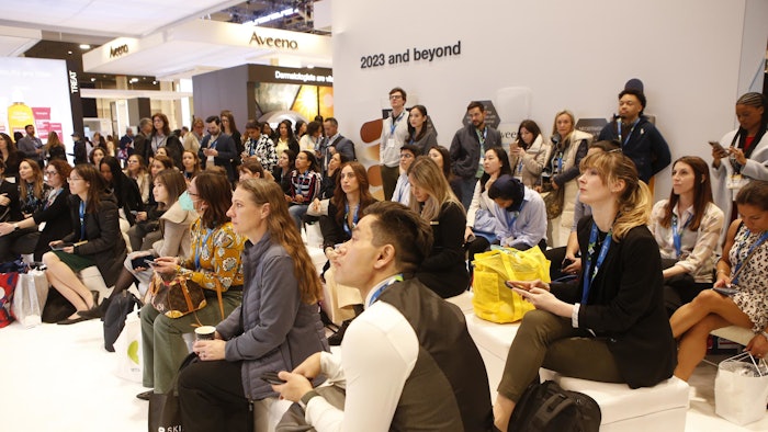 large audience in AAD Industry Product Theater