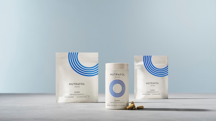 120623 Skin Bottle1 Pouch R2