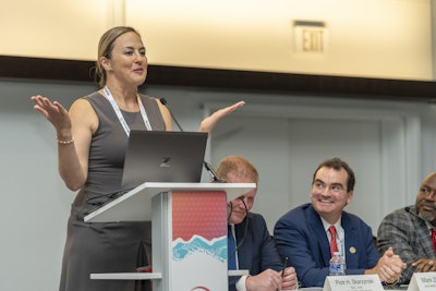 Aaooto Miami2024 M 3175