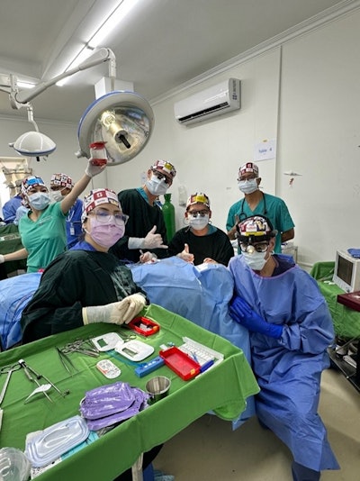 Surgical team from Stanford University, University of Washington, and MultiCare Health System finishing a case with assistance from local anesthesiologists.