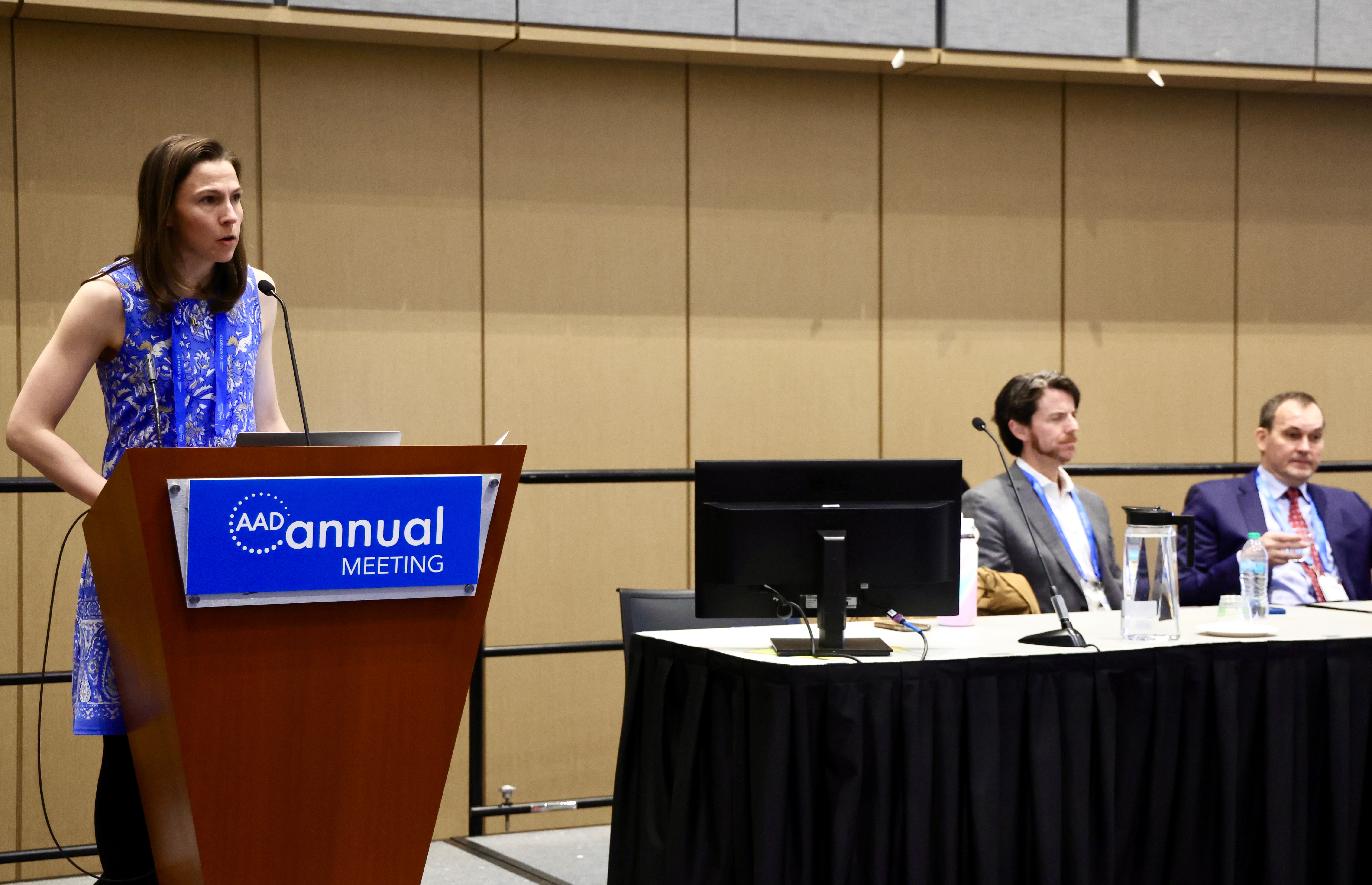 Am26 U101 Session Panel