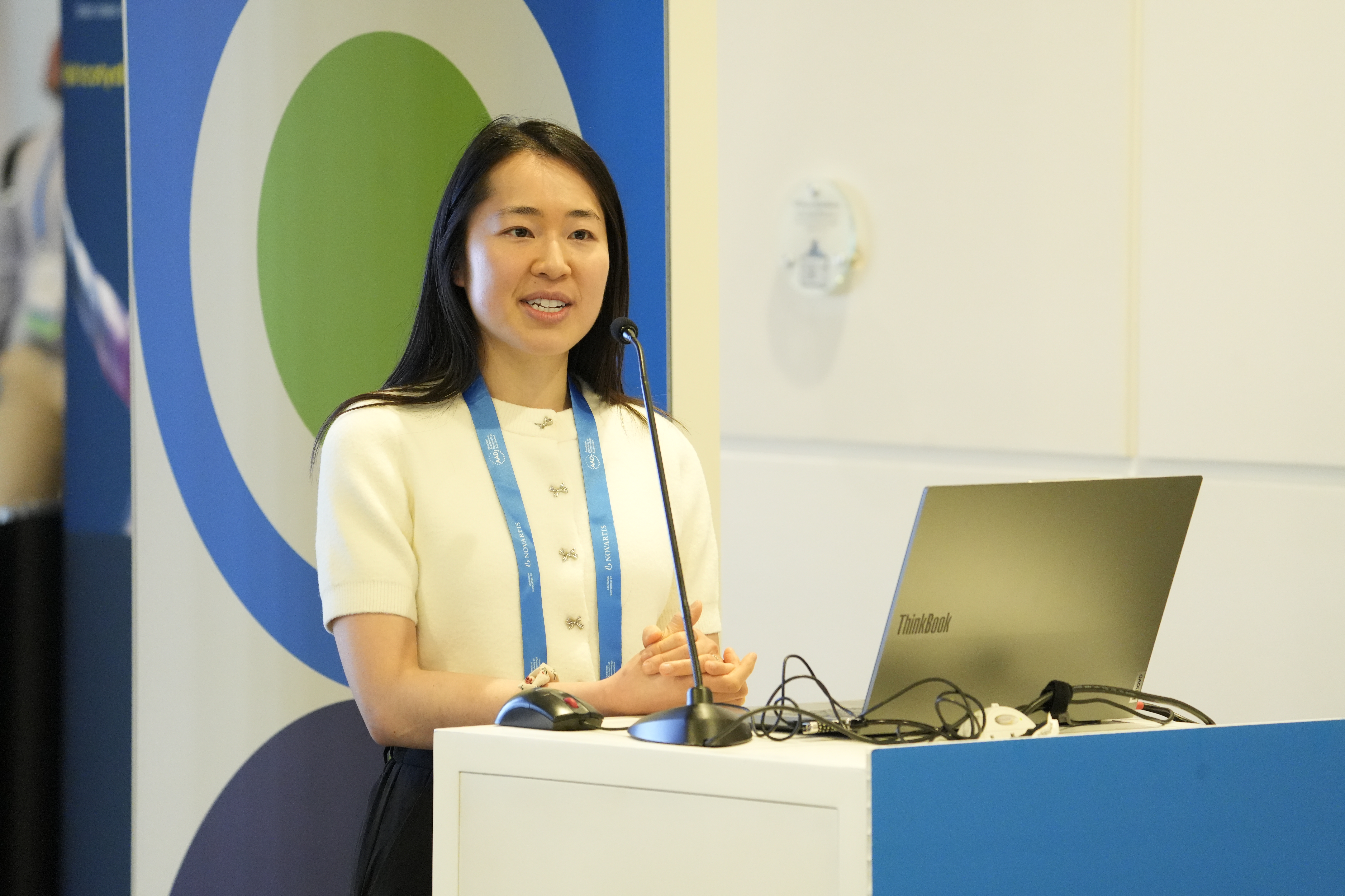 Am26 Posters Presenter