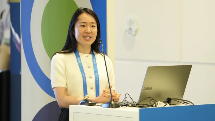 Am26 Posters Presenter